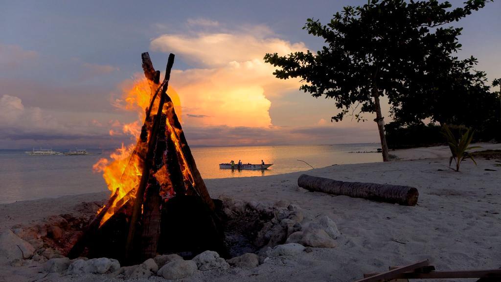 Thresher Cove Dive Resort Logon Dış mekan fotoğraf